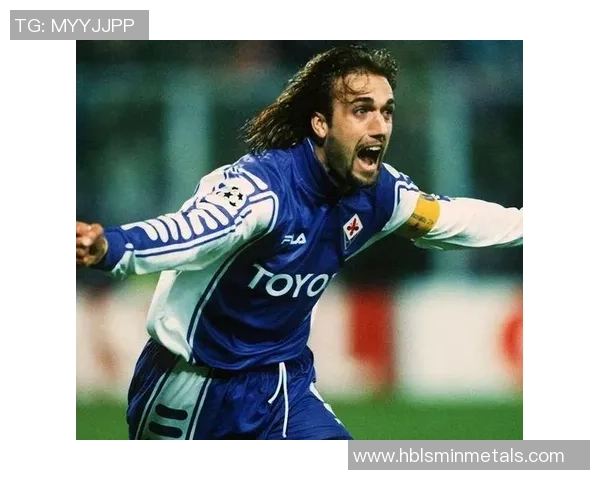 二十年足球传奇人物盘点:全球足坛十位最具影响力球星回顾 二十年足球传奇人物盘点:全球足坛十位最具影响力球星回顾